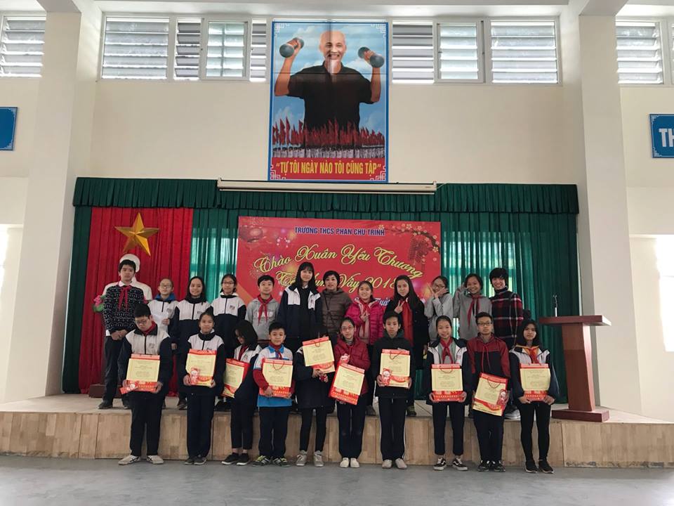 Tết sẻ chia, xuân ấp áp