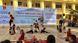 Cổ vũ "Ngày hội sáng tạo"