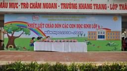Chào đón học sinh lớp 6 năm học mới