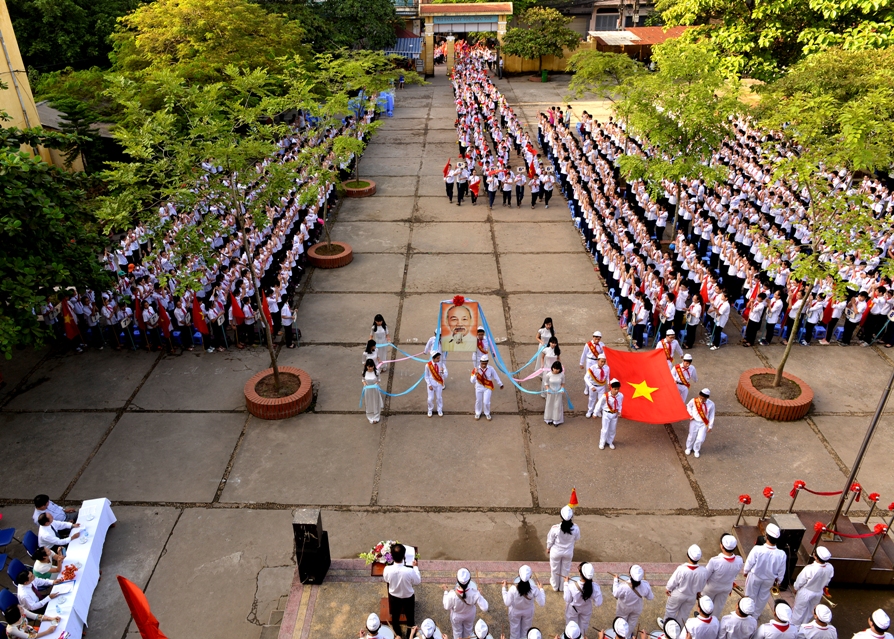 Khai giảng năm học mới 2014 – 2015
