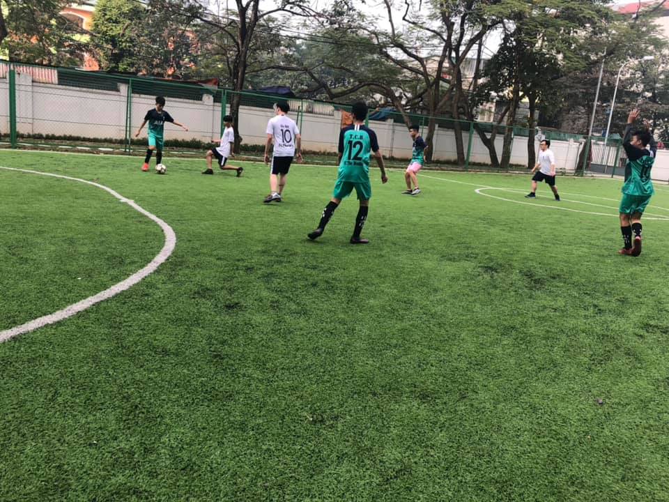 Vòng bán kết giải bóng đá mini cấp Trường