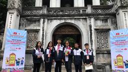 Học sinh tham dự "Cùng Đức Việt và Miwon trở thành Trạng nguyên tuổi 13"