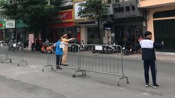 Cổng trường THCS Phan Chu Trinh- Cổng trường an toàn và thân thiện