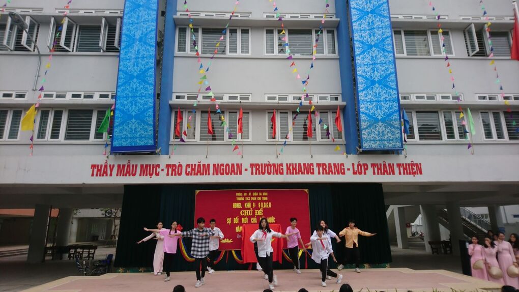 "Sự đổi mới của đất nước"