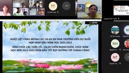 Cuộc họp Hội đồng sư phạm đầu năm học 2021-2022 của Trường THCS Phan Chu Trinh