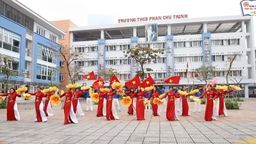 "Ca lên bài ca tự hào"