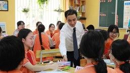 Thầy giáo Trần Thanh Việt - Người thầy tâm huyết sáng tạo