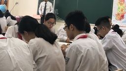 Thi giáo viên dạy giỏi môn Địa lý