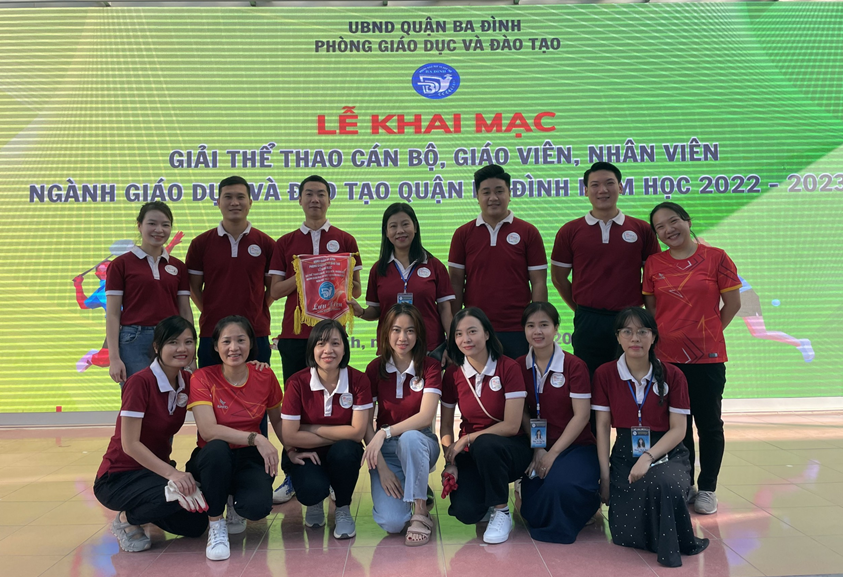 Trường THCS Phan Chu Trinh hưởng ứng giải thể thao cán bộ, giáo viên, nhân viên ngành GD&ĐT quận Ba Đình năm 2022