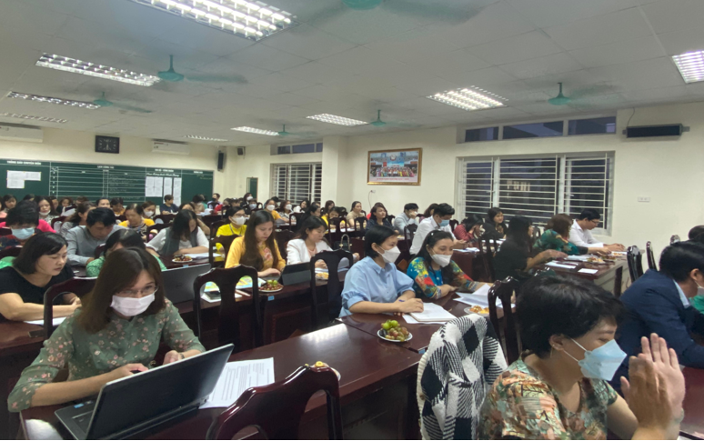 Hội nghị Ban Đại diện Cha mẹ học sinh năm học 2022-2023 trường THCS Phan Chu Trinh