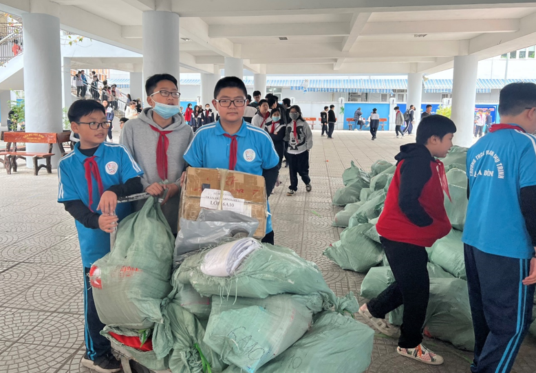 Phong trào “Kế hoạch nhỏ” của trường THCS Phan Chu Trinh