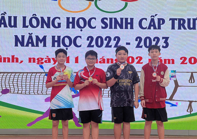 Giải Cầu lông học sinh trường THCS Phan Chu Trinh thành công rực rỡ