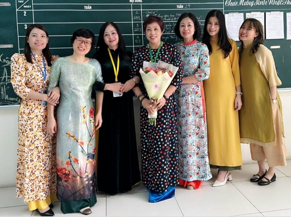 Hãy khiến cho phụ nữ luôn nở nụ cười không chỉ riêng những ngày dành cho họ