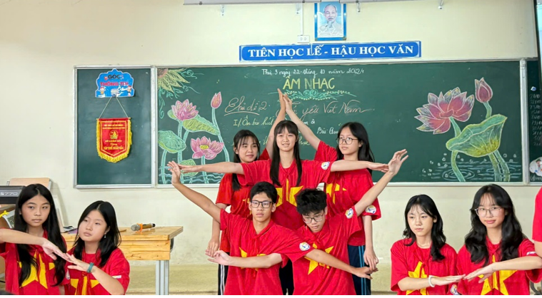 Tiết chuyên đề Âm nhạc sôi động của cô giáo Huyền Linh