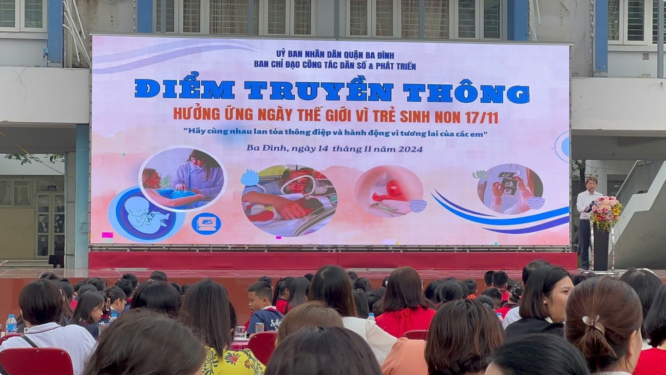 Hưởng ứng ngày thế giới vì trẻ sinh non năm 2024 Trường thcs phan chu trinh lan tỏa thông điệp yêu thương