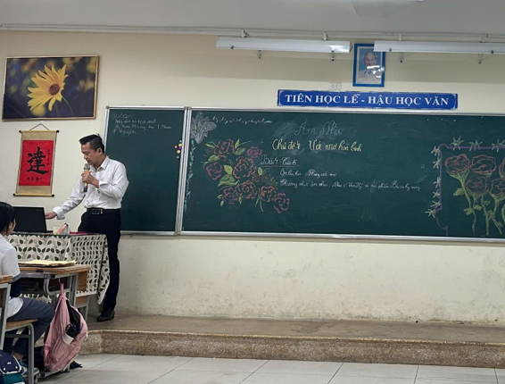 Lắng đọng trong tiết Chuyên đề Âm nhạc ngày cuối năm