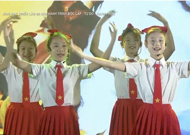 Tỏa sáng tài năng học sinh THCS Phan Chu Trinh trên sân khấu Quốc gia