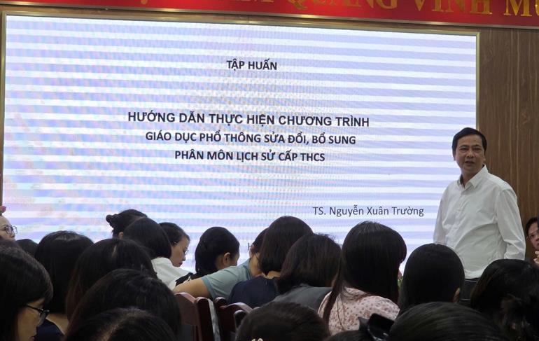Giáo viên THCS Phan Chu Trinh tham dự Hội nghị giáo vụ và tập huấn chuyên đề môn Lịch sử – Địa lí cấp THCS
