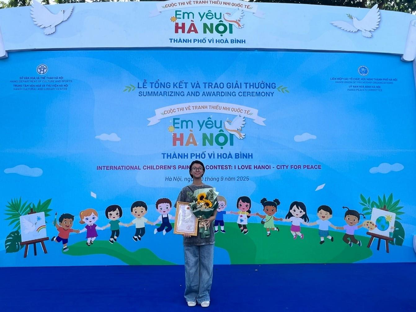 Niềm tự hào của trường Phan tại cuộc thi vẽ tranh Quốc tế