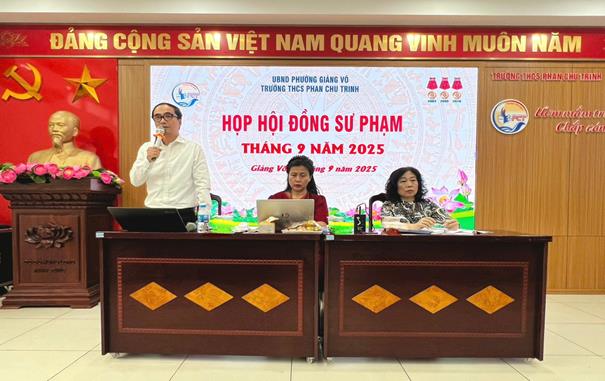 Ấn tượng từ cuộc họp Hội đồng trường