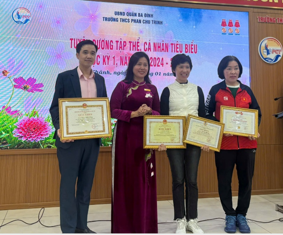 Lễ sơ kết học kì I năm học 2024 – 2025: Nhìn lại chặng đường đầy nỗ lực