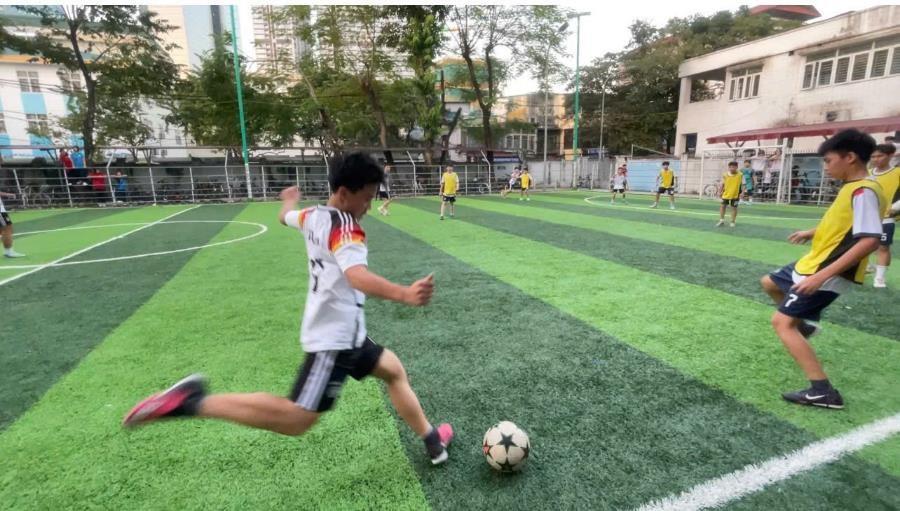 Giải bóng đá khối 8 – những trận bán kết nghẹt thở: 8A3-8A9