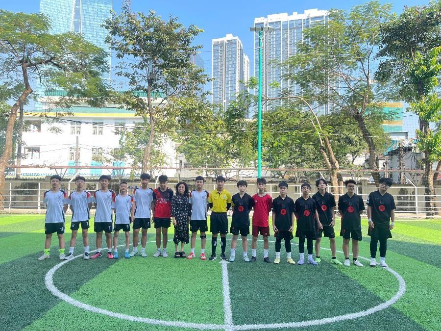 Bản tin trận chung kết bóng đá khối 8