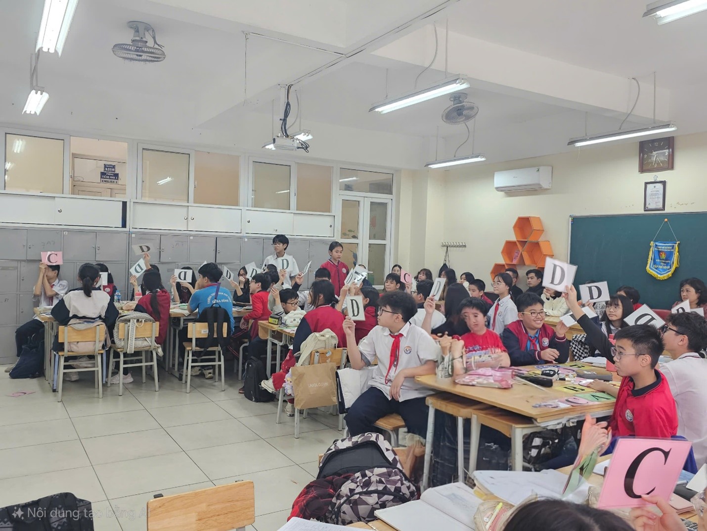 Tiết chuyên đề Toán học tích hợp công nghệ AI đầy sôi động và bổ ích