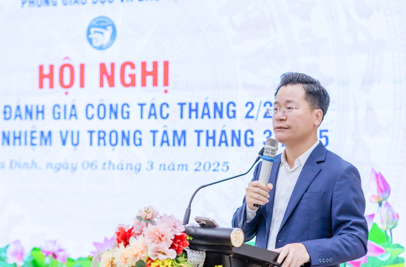 Hội nghị giao ban đánh giá công tác tháng 02, triển khai nhiệm vụ trọng tâm công tác tháng 03/2025 của Phòng Giáo dục quận Ba Đình