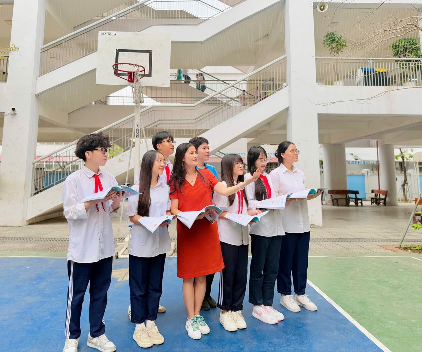 Làm thể nào để vượt qua kì kiểm tra học kì II môn Ngữ văn 9?