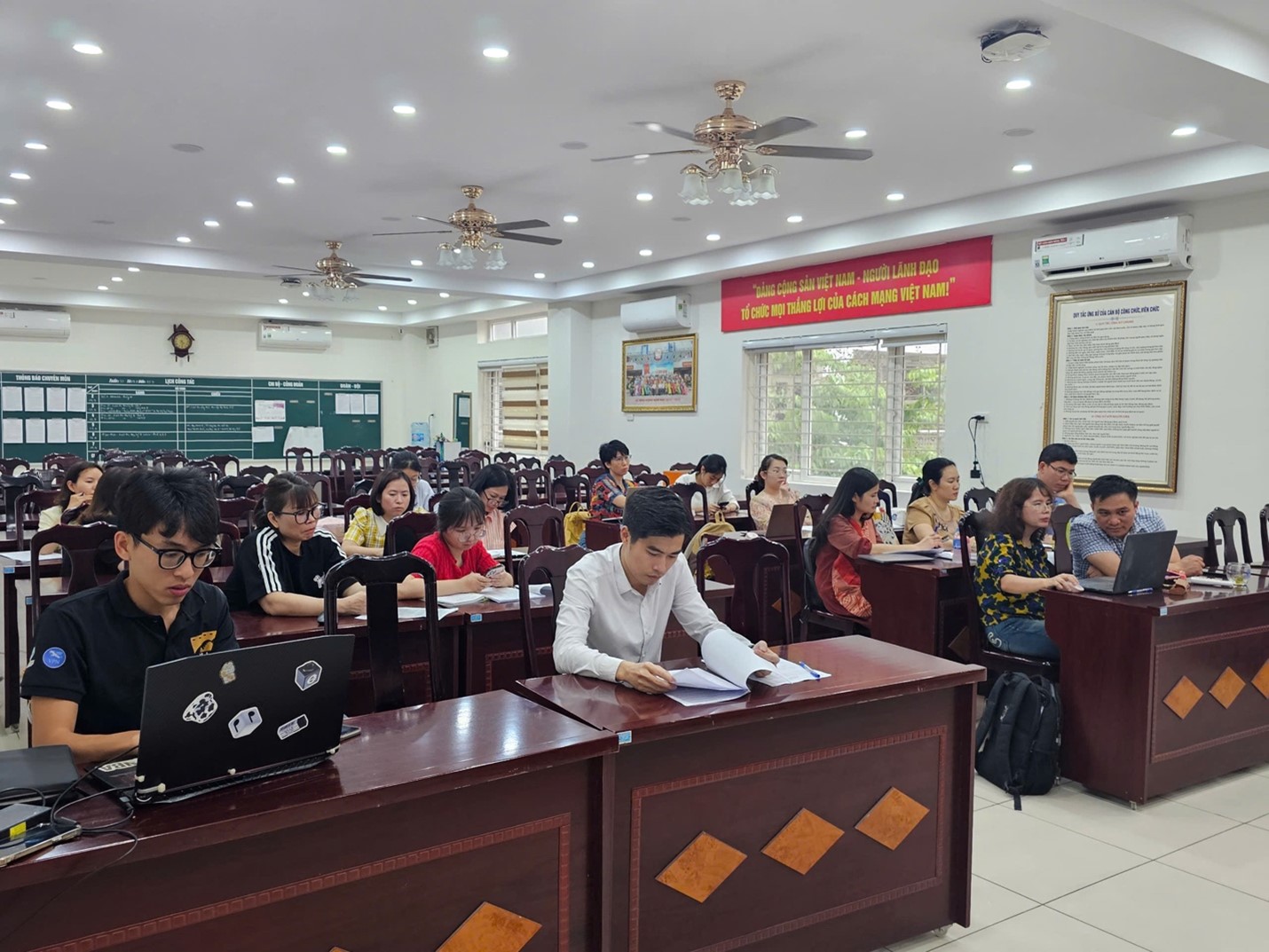 Đồng hành cùng giáo viên chủ nhiệm khối 9