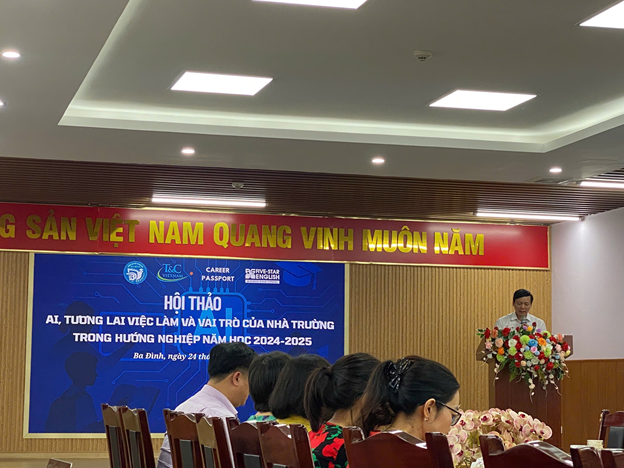 Trường THCS Phan Chu Trinh tham dự Hội thảo Hướng nghiệp “AI, Tương lai Việc làm và Vai trò của Nhà trường trong Hướng nghiệp” năm học 2024 – 2025