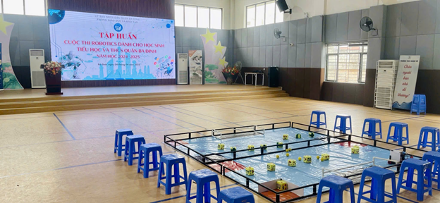 Tập huấn Cuộc thi Robotics dành cho học sinh Tiểu học và THCS quận Ba Đình năm học 2024-2025