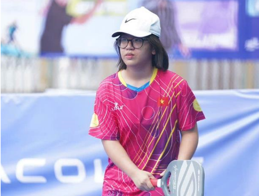 Phương Lam Anh - Niềm tự hào của trường THCS Phan Chu Trinh tại Giải Vô địch Pickleball trẻ Quốc gia 2025