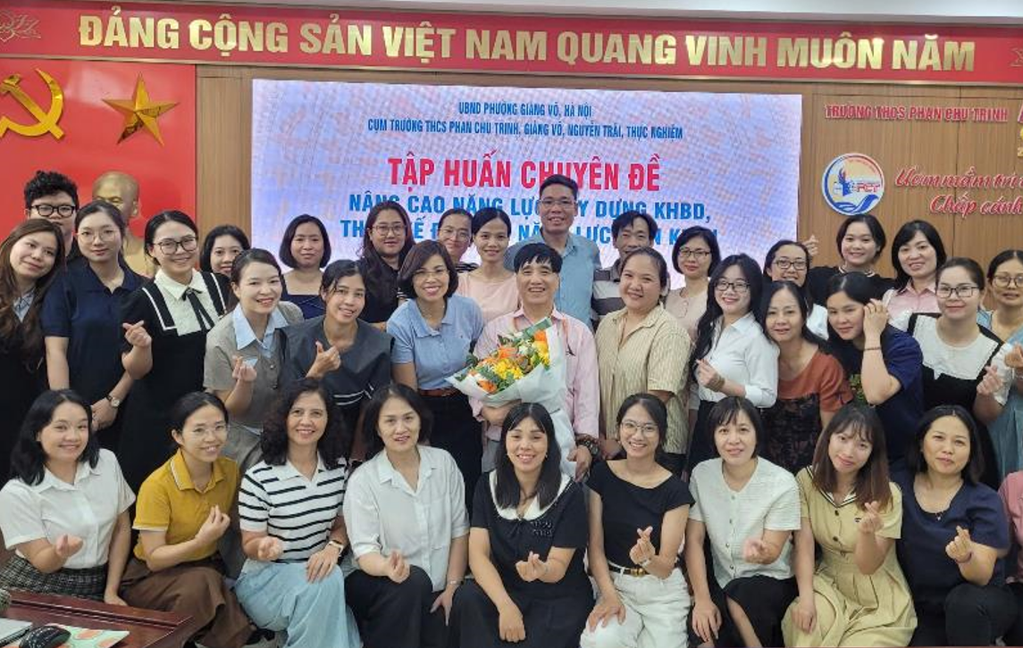 ​Bứt phá trong nâng cao năng lực dạy học - Giáo viên trường THCS Phan Chu Trinh tham gia tập huấn môn Khoa học Tự nhiên