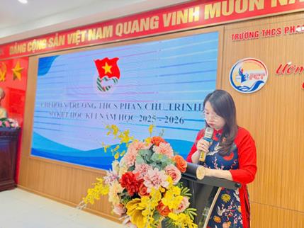 Buổi sơ kết Học kỳ 1 của Chi đoàn giáo viên