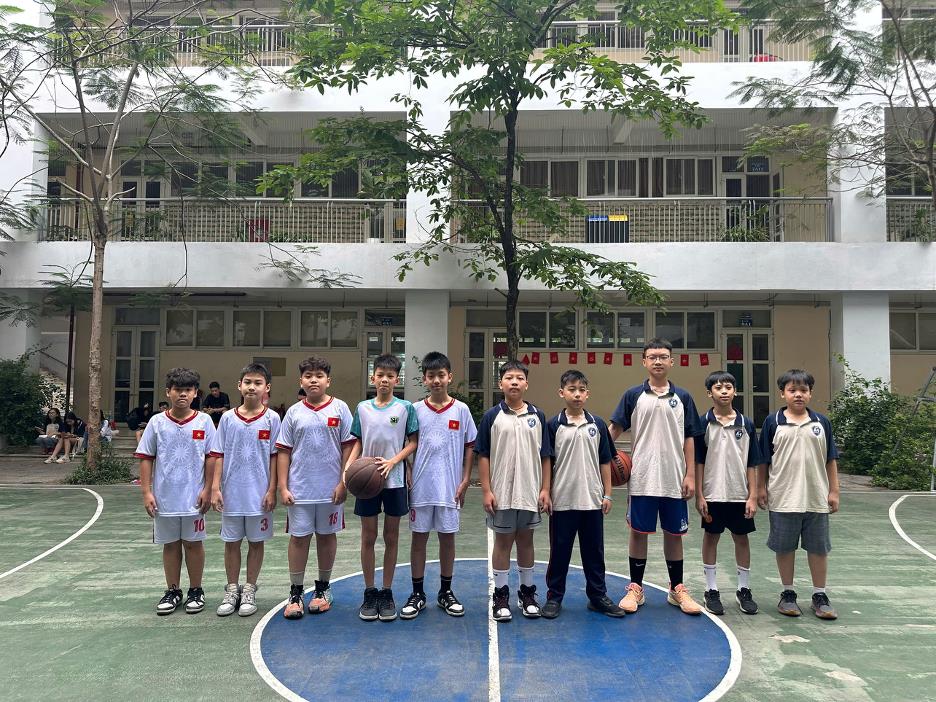 Trận đấu khiến cả sân trường THCS Phan Chu Trinh vỡ òa: 6A2 viết nên màn trình diễn đầy cảm xúc