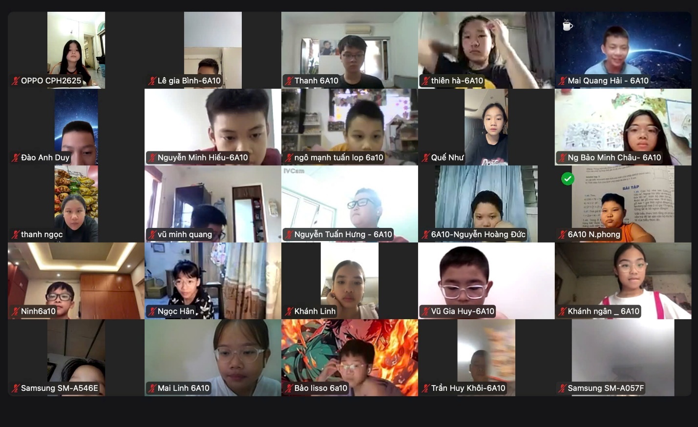 A group of people on a video call

AI-generated content may be incorrect.