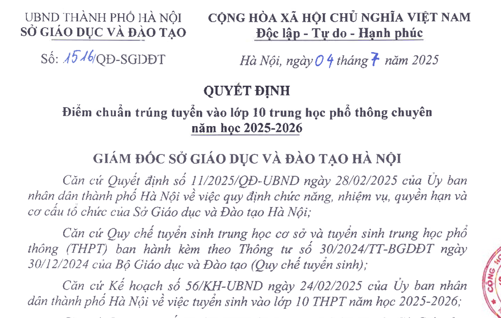 Điểm chuẩn trúng tuyển vào lớp 10 THPT chuyên năm học 2025-2026.