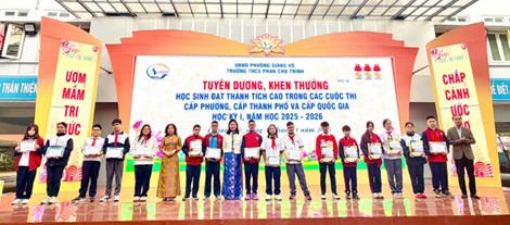 Những thành tích đáng tự hào trong kỳ thi Toán học quốc tế Timo