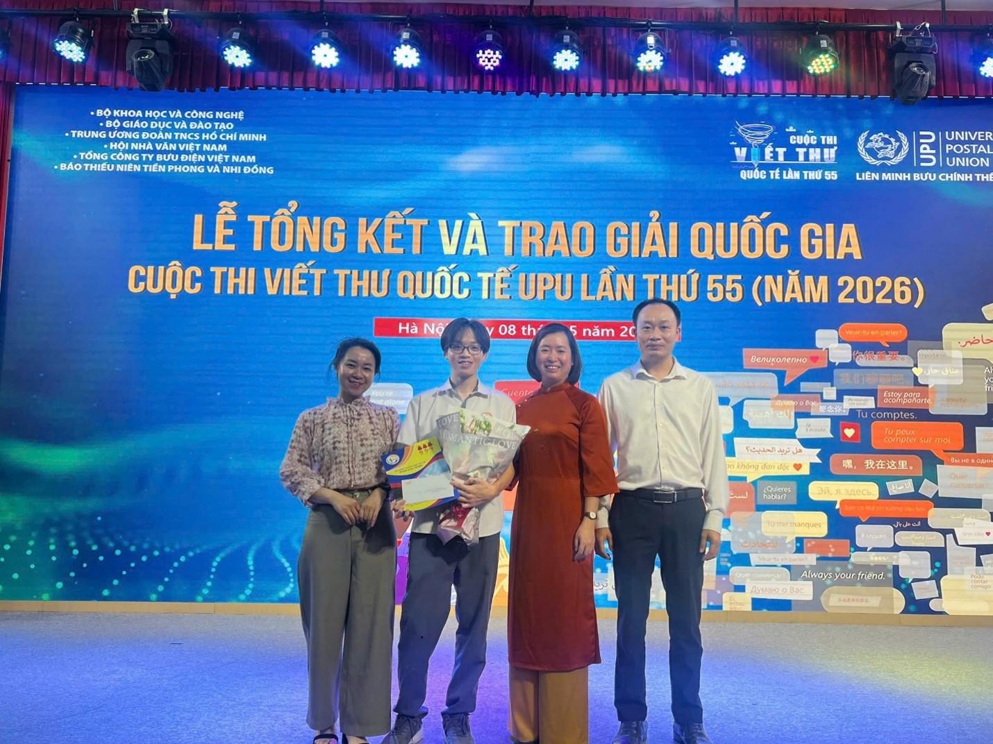 Lan tỏa niềm tự hào: Học sinh Lê Hoàng Nhật Anh – lớp 9A3 đạt giải “ Cây bút triển vọng” cấp Quốc gia trong cuộc thi Viết thư Quốc tế UPU lần thứ 55