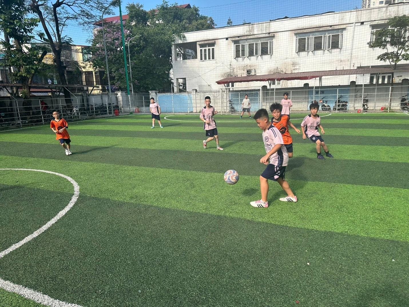 Trận bóng nghẹt thở: 6A9 giành chiến thắng tối thiểu trước 6A7