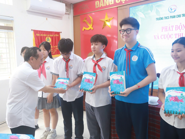 Lan tỏa văn hóa đọc qua Cuộc thi “Theo dấu Chép Hồng” và Cuộc thi sáng tác truyện ngắn “Cây bút xanh” - 5