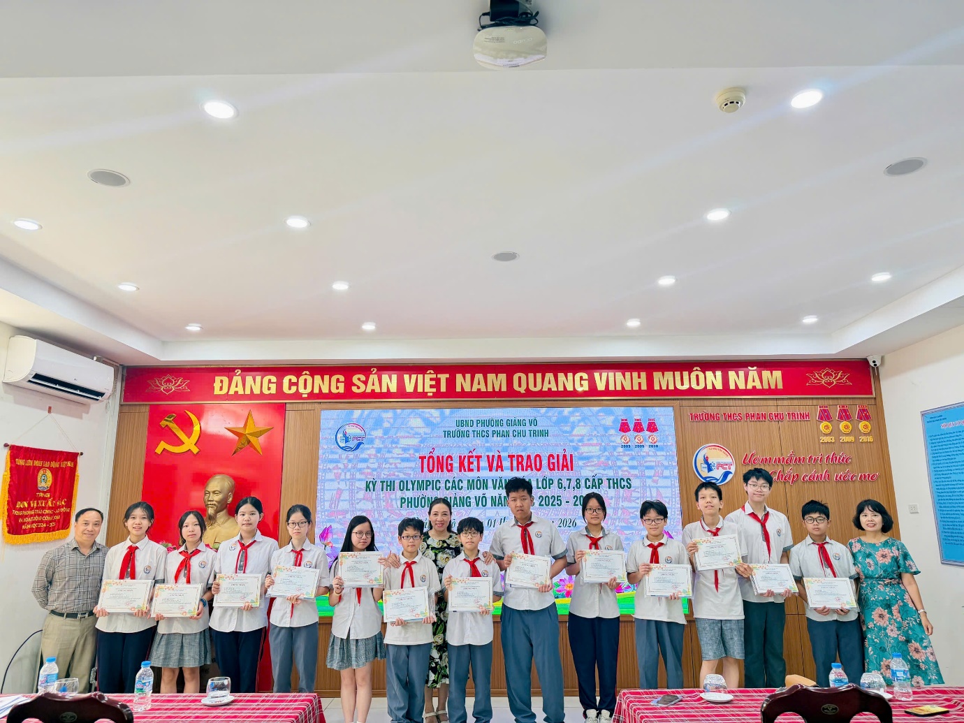 C:\Users\Admin\Desktop\8A8\Truyền thông T6\z7888079031520_f83ebf43f0b3e9078119dca24236412f.jpg